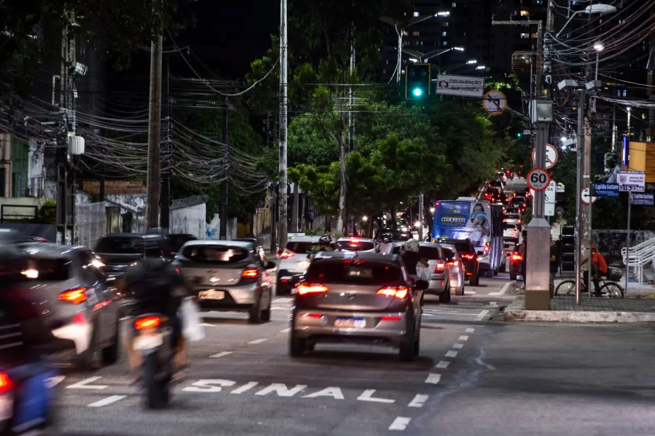 semáforos defeituosos