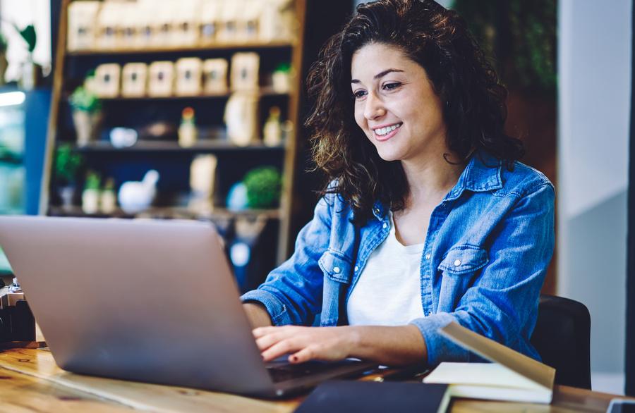 Plataforma disponibiliza cursos gratuitos oferecidos por universidades dos  EUA - EducaLab - Diário do Nordeste