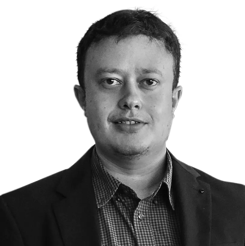 Foto frontal Victor Ximenes