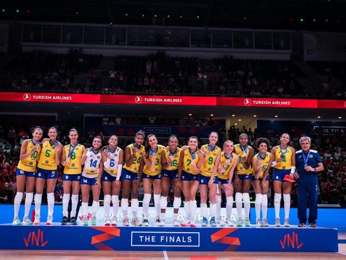 Brasil vence Itália no tie-break e larga em vantagem na 2ª fase do Mundial  de Vôlei feminino - Jogada - Diário do Nordeste