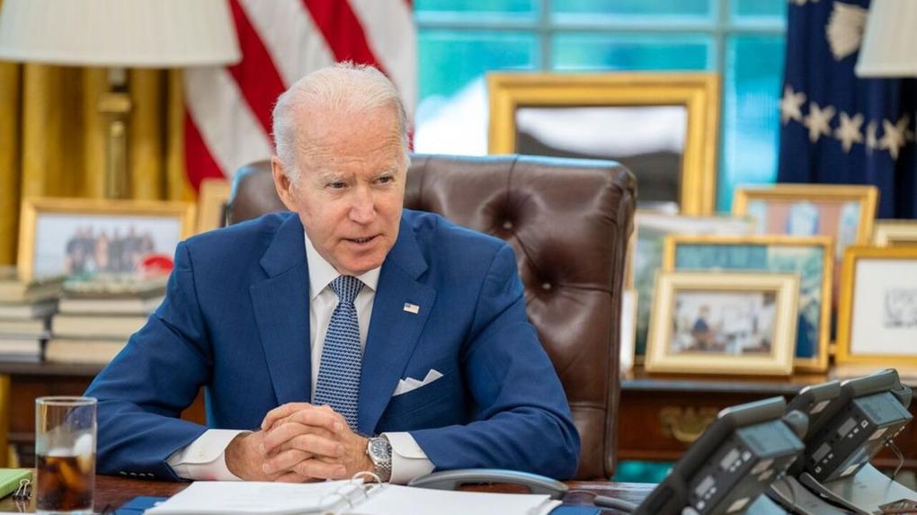 Joe Biden tem sintomas leves e está tomando Paxlovid