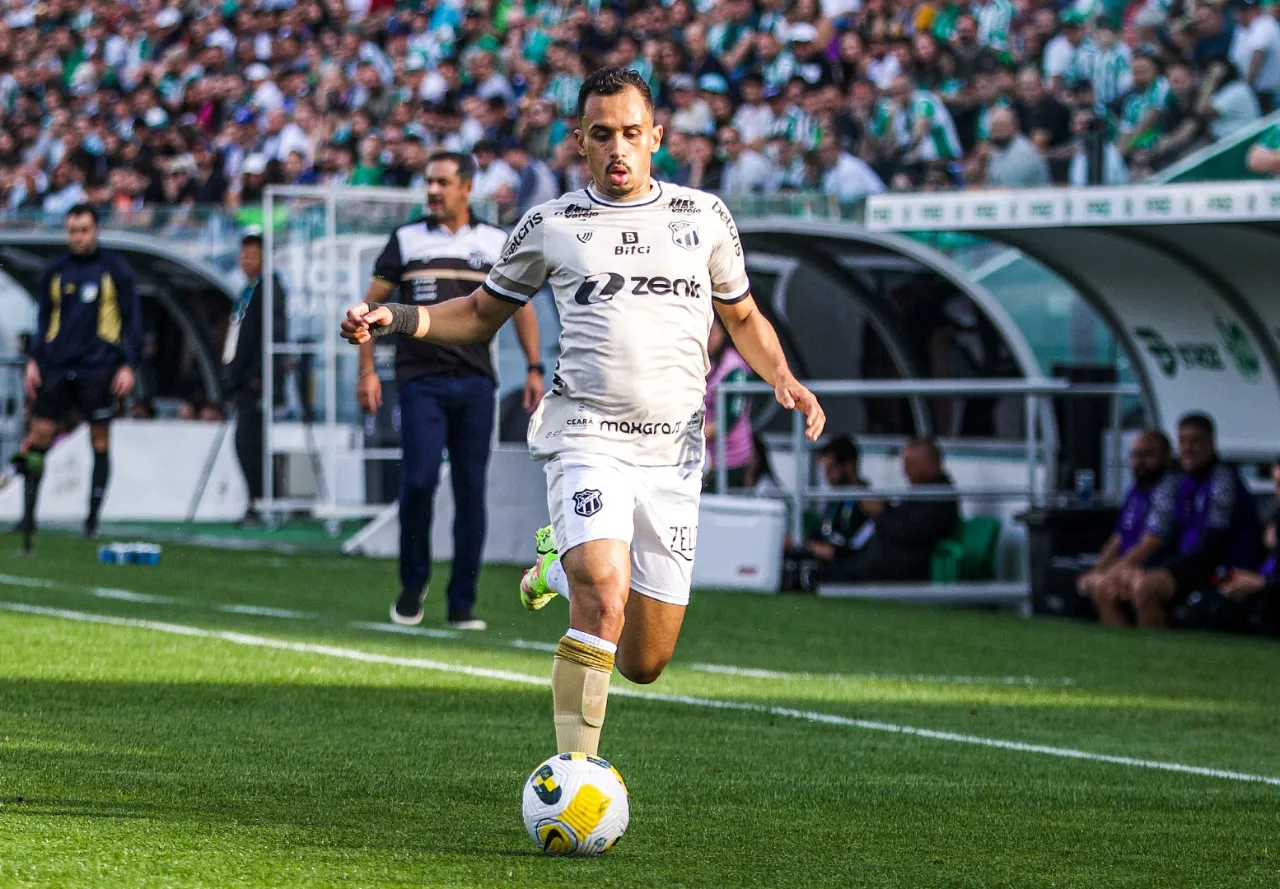 Um dos principais nomes do Ceará, Lima pouco apareceu no jogo
