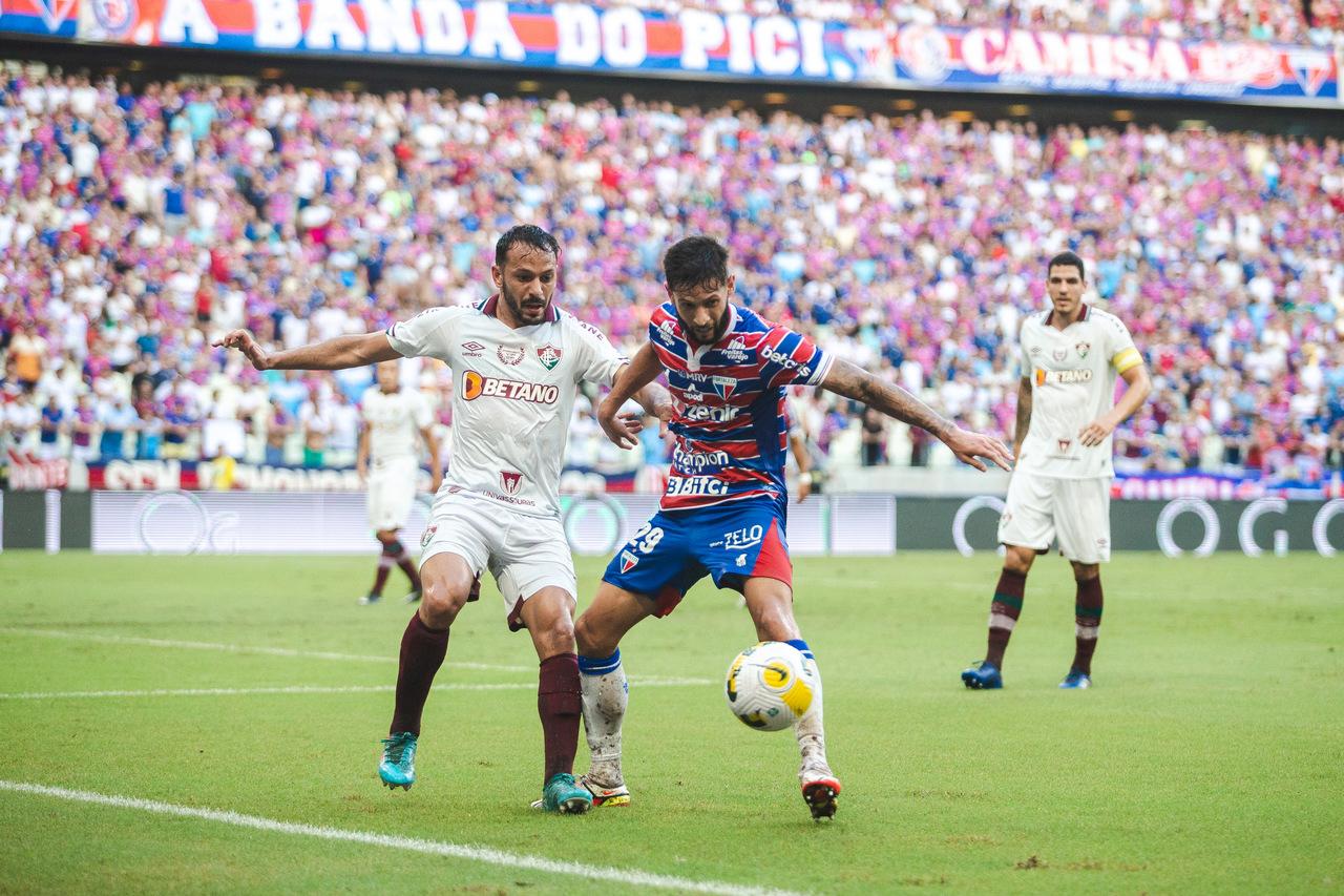 Fortaleza pressiona, mas é derrotado pelo Fluminense em jogo de ida das  quartas da Copa do Brasil - Jogada - Diário do Nordeste