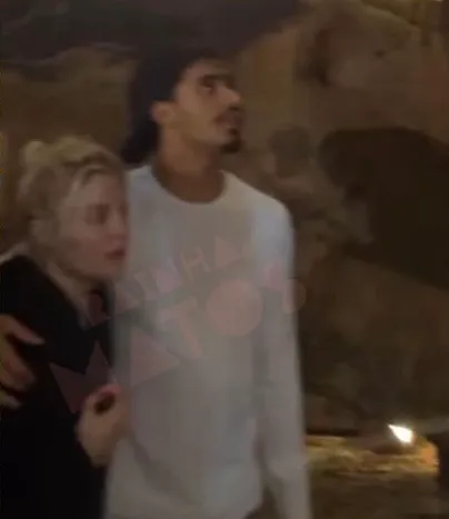 Luísa e Nilo foram flagrados saindo de restaurante em São Paulo