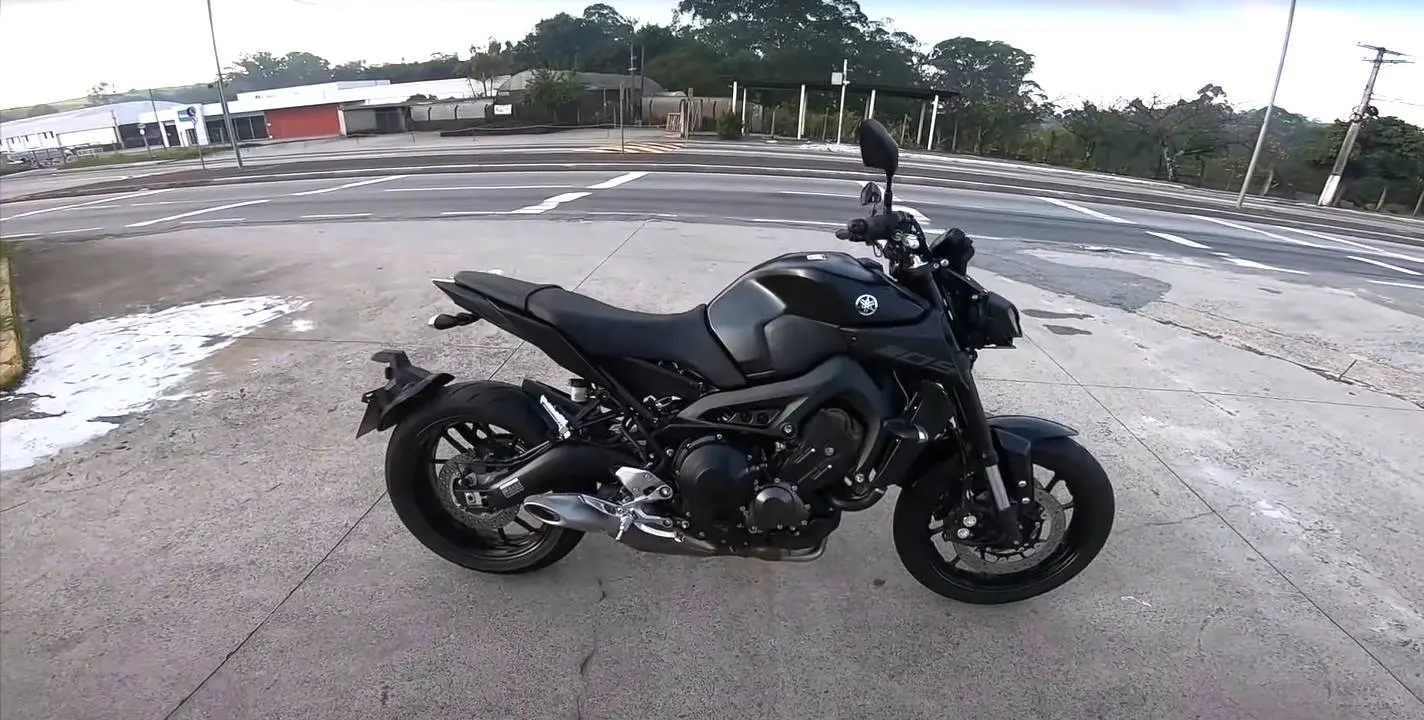 Acidente foi ocasionado com moto Yamaha MT 09