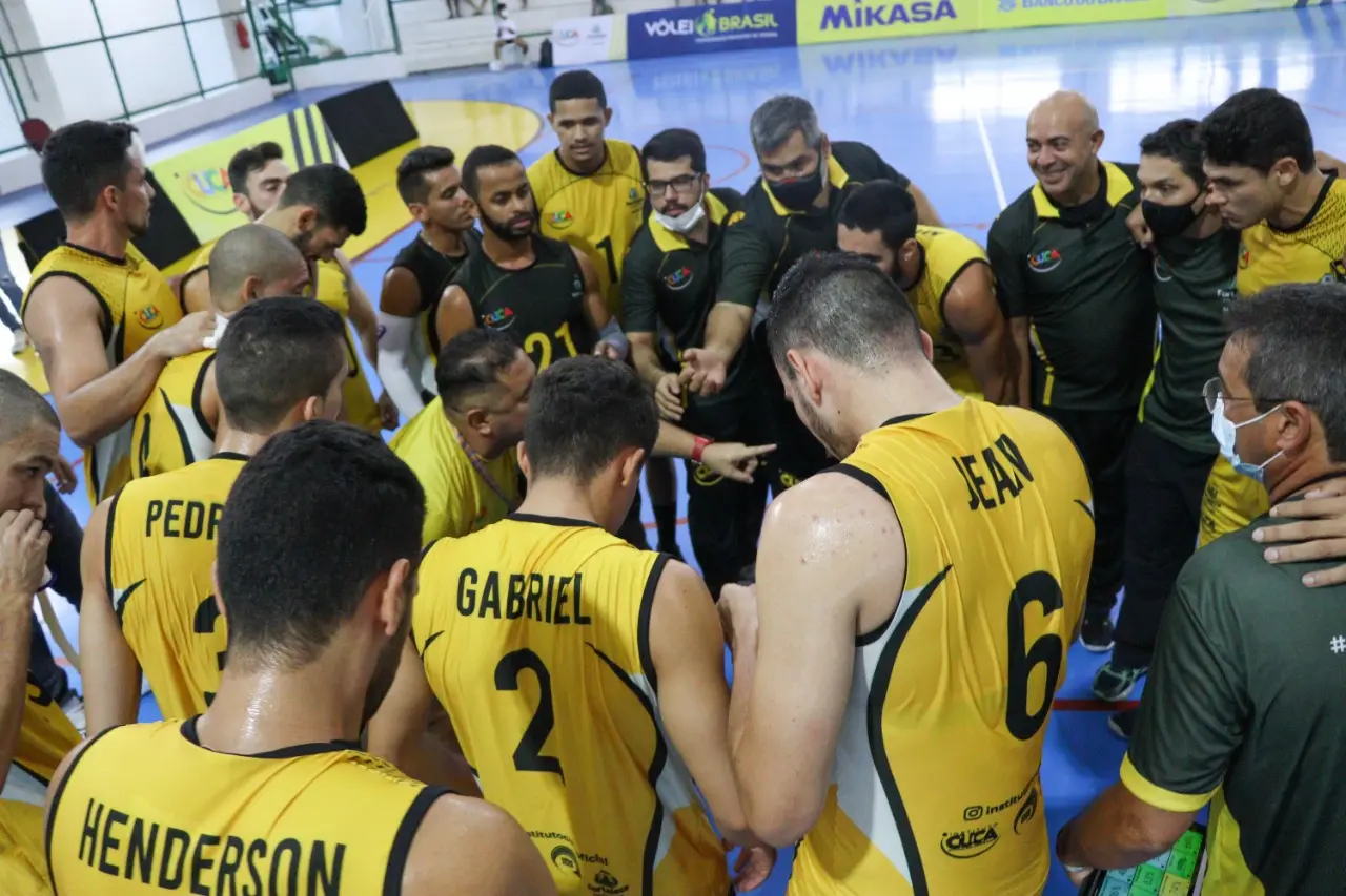 Em primeiro ano na elite do voleibol, equipe já deve entrar competitiva
