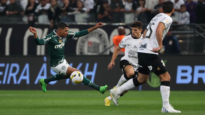 Confira os números do Palmeiras em clássicos na atual temporada