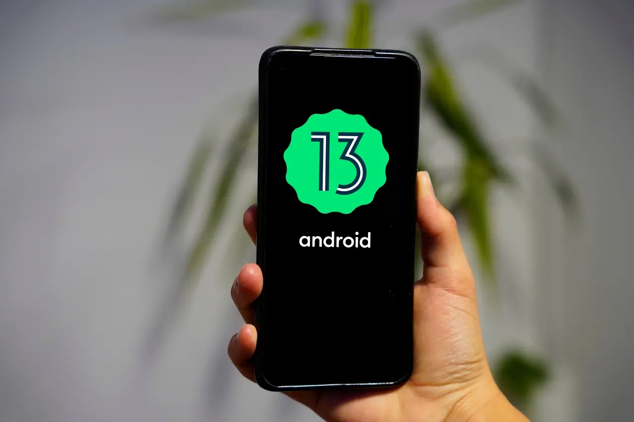 Imagem da notícia: Android 13 é lançado pelo Google; veja novidades do sistema