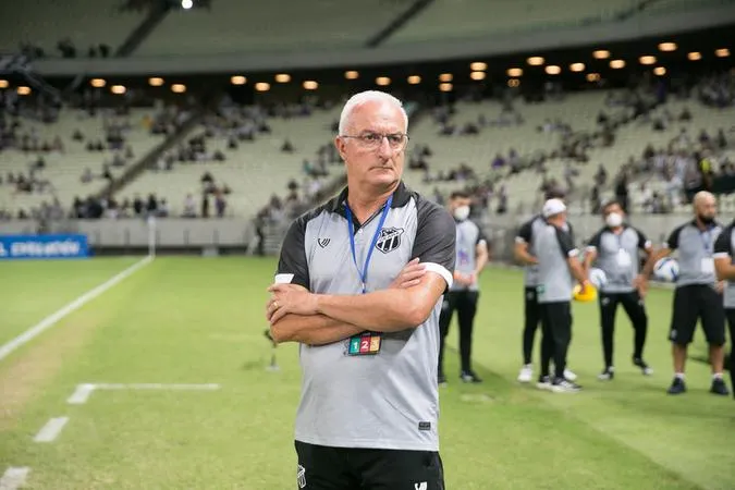 Dorival Júnior fazia um bom trabalho no Ceará quando recebeu proposta do Flamengo e aceitou