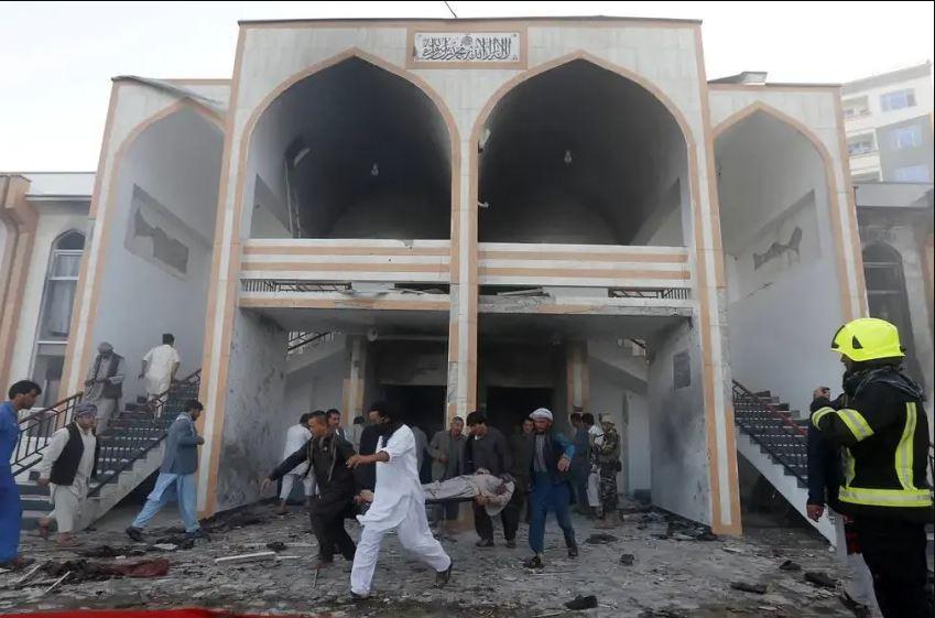 explosão em mesquita