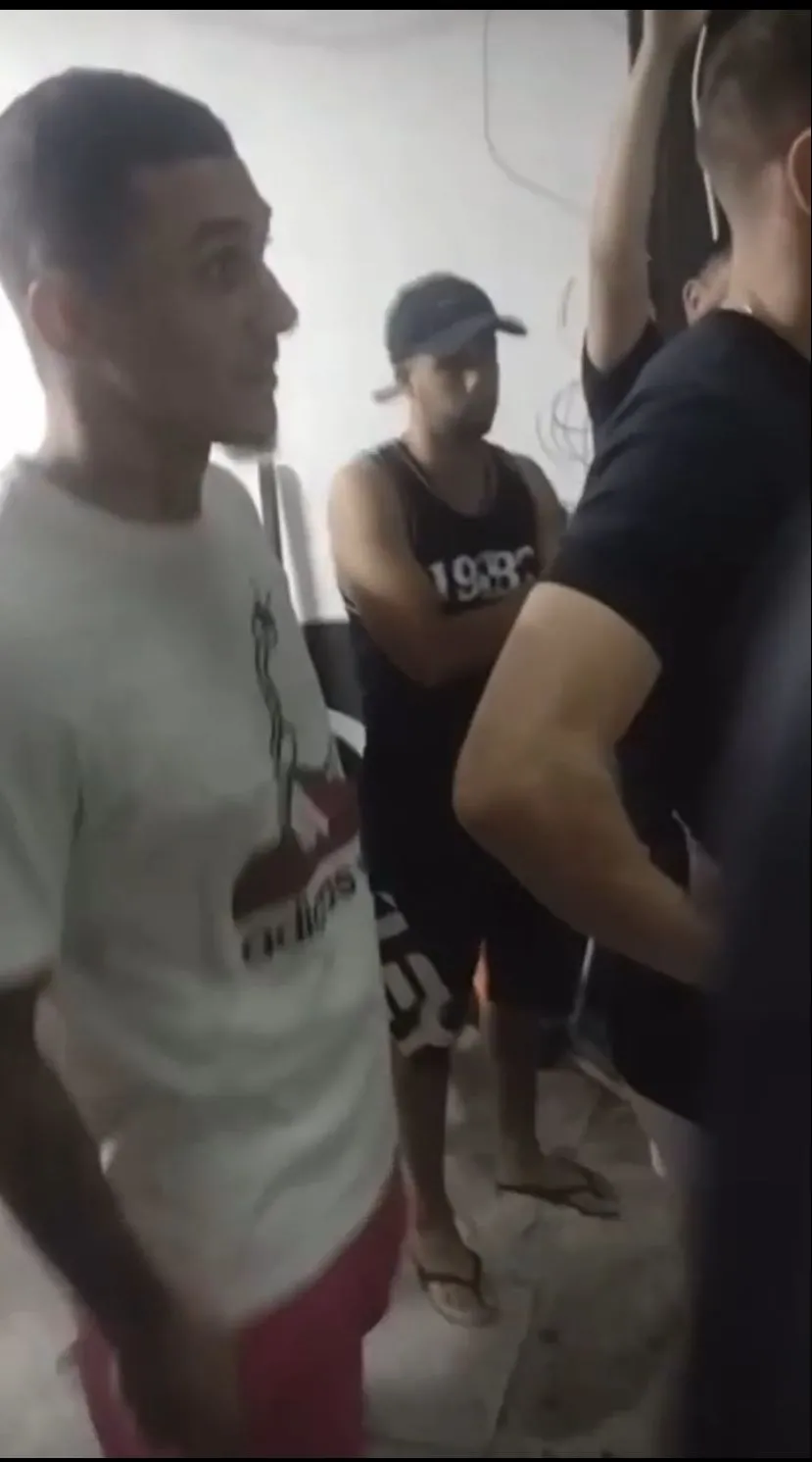 O meia Vina na sede da organizada do Ceará