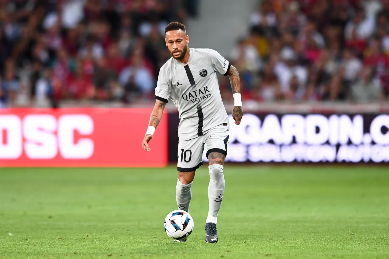 O atacante brasileiro Neymar fez grande partida, marcando dois gols e dando 3 assistências