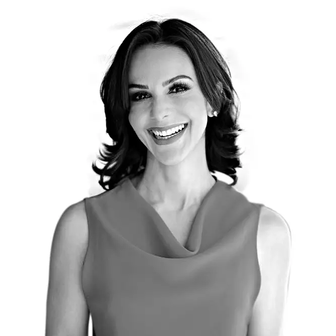 Foto frontal Maria Camila Moura