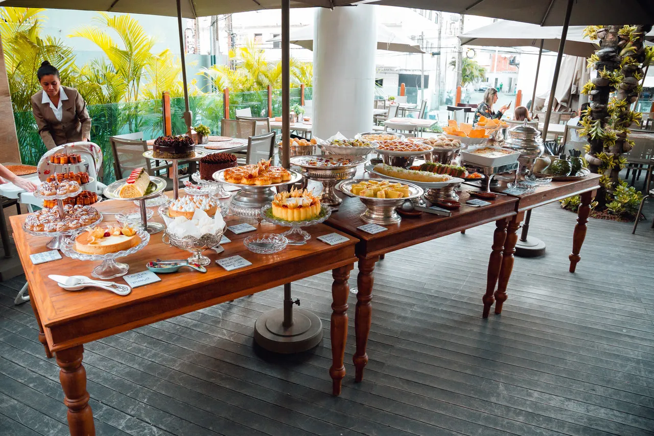 Além do aluguel do espaço, o Yucca oferece o menu para o evento