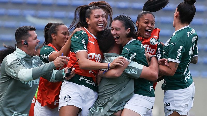 Semifinais do Brasileirão Feminino começam no fim de semana