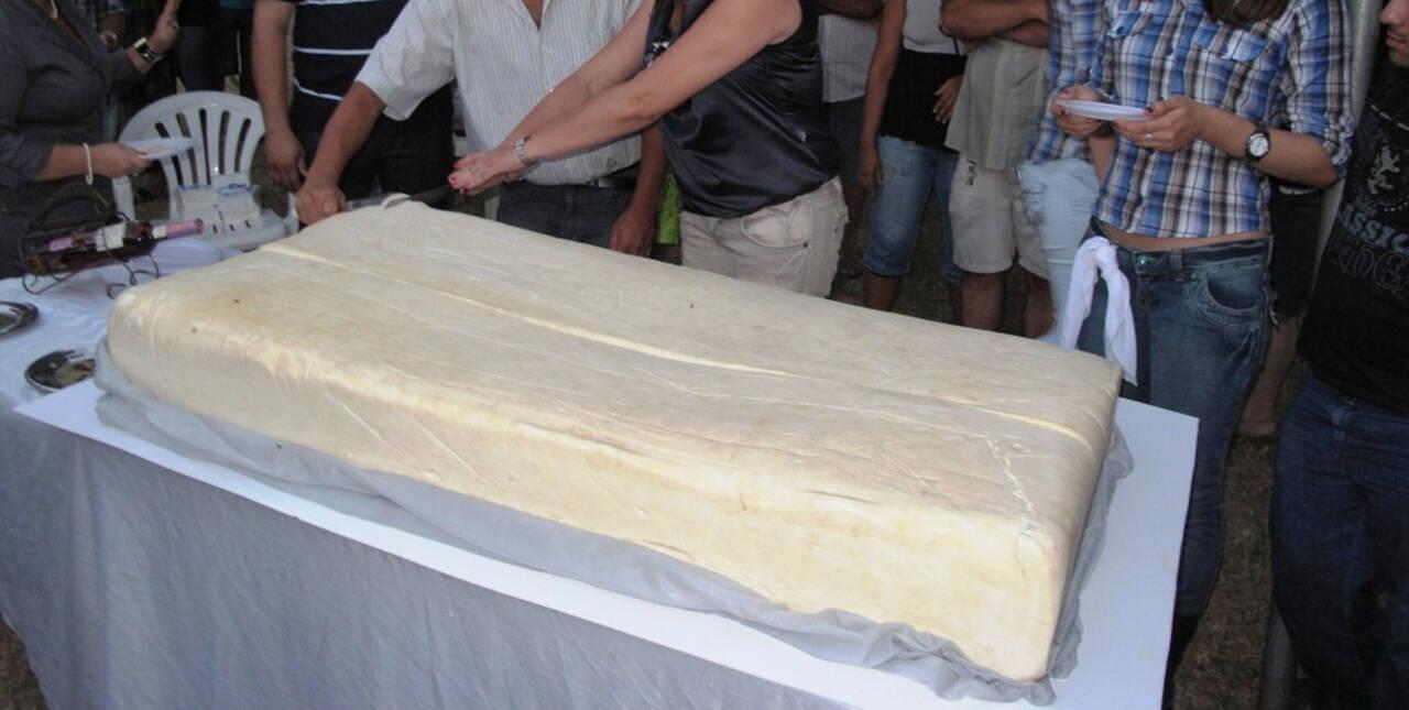 Criadores de ovinos e caprinos produziram queijo de leite de cabra de 120 kg