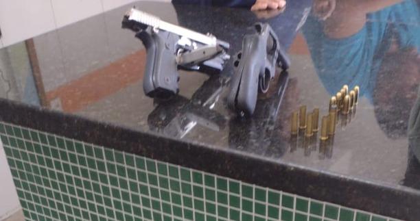 As duas armas de fogo (do assaltante e do atirador esportivo) foram apreendidas e apresentadas à 7ª Delegacia do DHPP