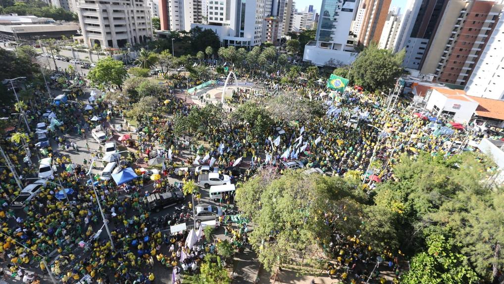 Em Fortaleza, concentração do protesto foi na Praça Portugal