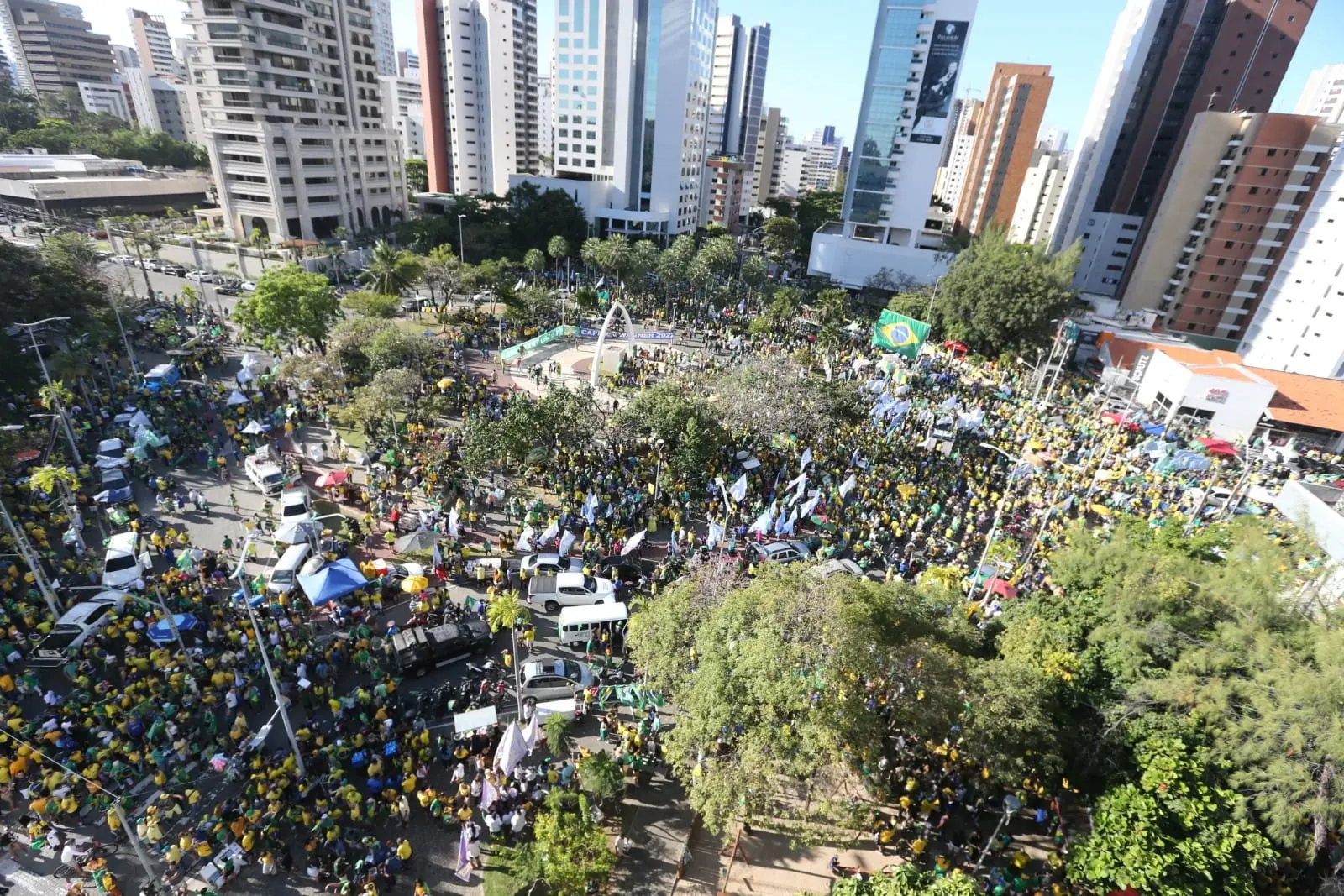 Em Fortaleza, concentração do protesto foi na Praça Portugal