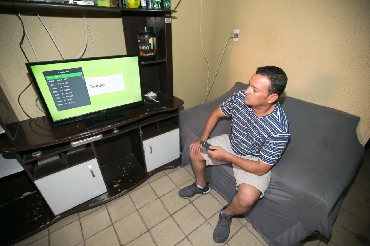 Carlos relata melhor experiência de imagem e som com a troca da antena.