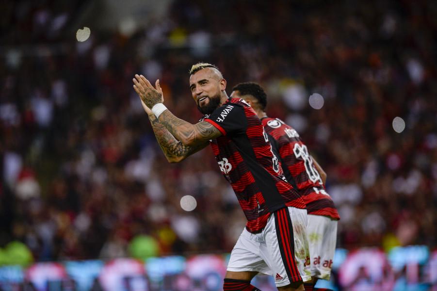 Torcida do Flamengo esgota ingressos para jogo contra Fortaleza