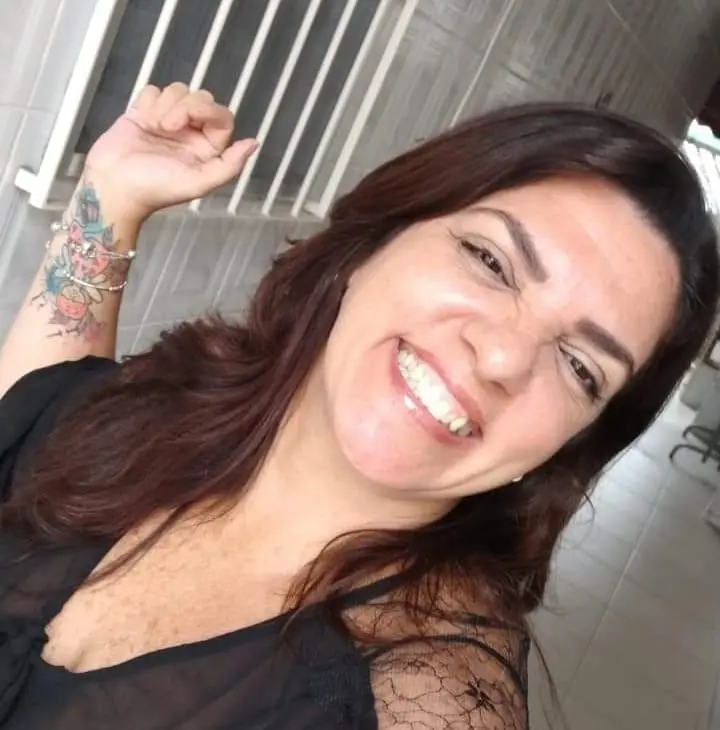 Elizandra Regina de Cândido