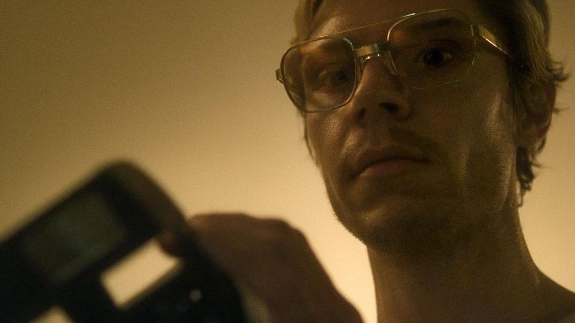 A 2º Temporada de Dahmer vai ser sobre qual serial killer?