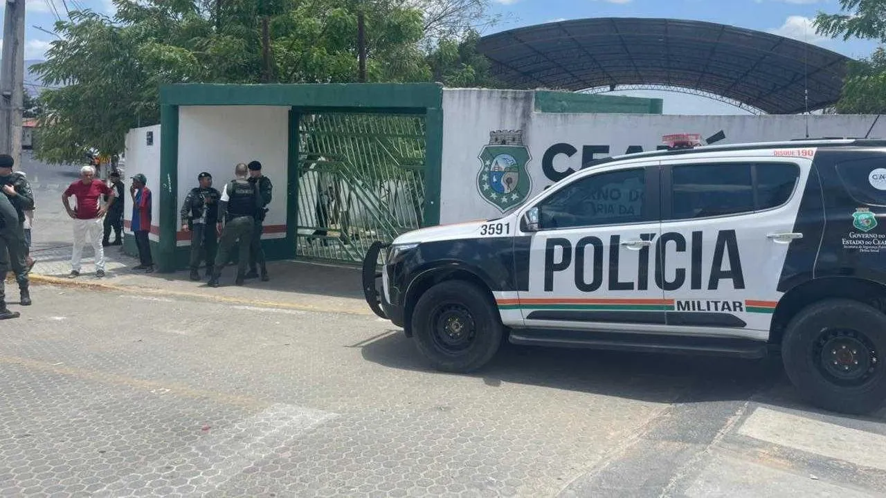 O motivo do ataque seria bullying. Polícia Civil investiga o caso