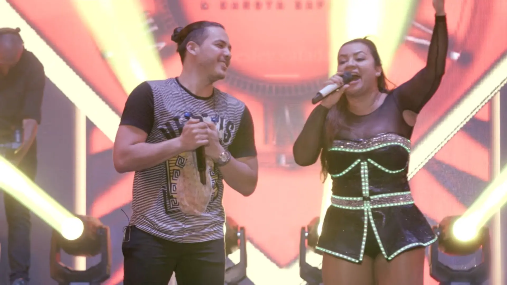 Ao lado de Márcia Fellipe, Wesley Safadão conquistou o mercado musical no Nordeste