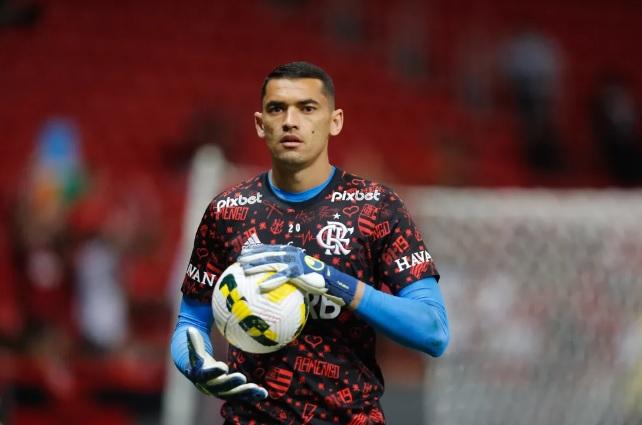 Goleiro Santos, do Flamengo