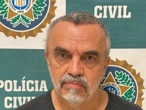 O ator José Dumont preso em delegacia do Rio de Janeiro
