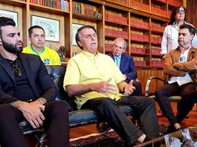 Nomes como Gusttavo Lima, Zezé Di Camargo e Xororó foram alguns nomes que se reuniram com Bolsonaro