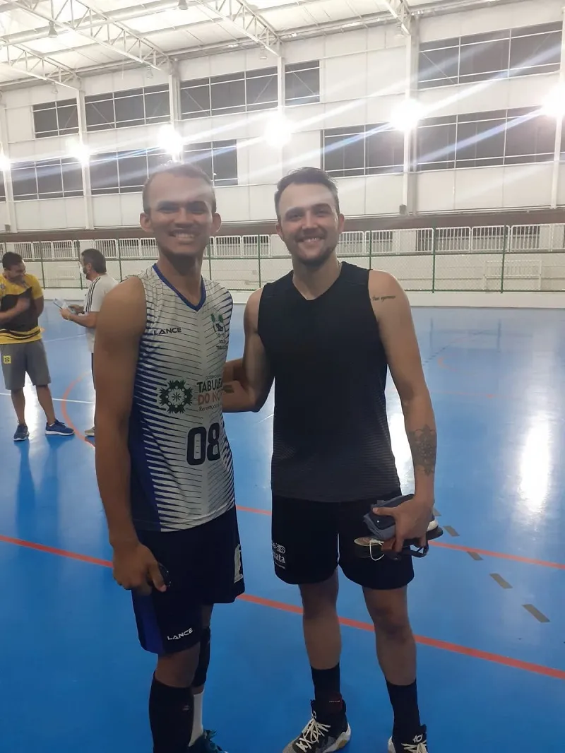 Bruno Canuto convidou Lucas para um teste no Vôlei Renata, em Campinas.