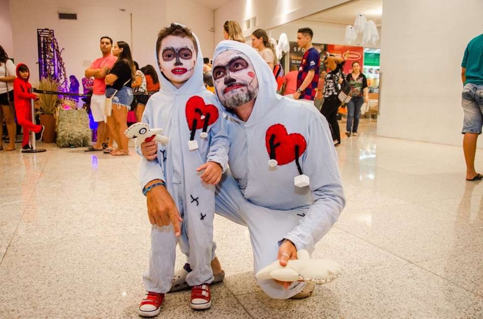Veja as cinco fantasias de Halloween mais procuradas e vendidas no Ceará -  Verso - Diário do Nordeste
