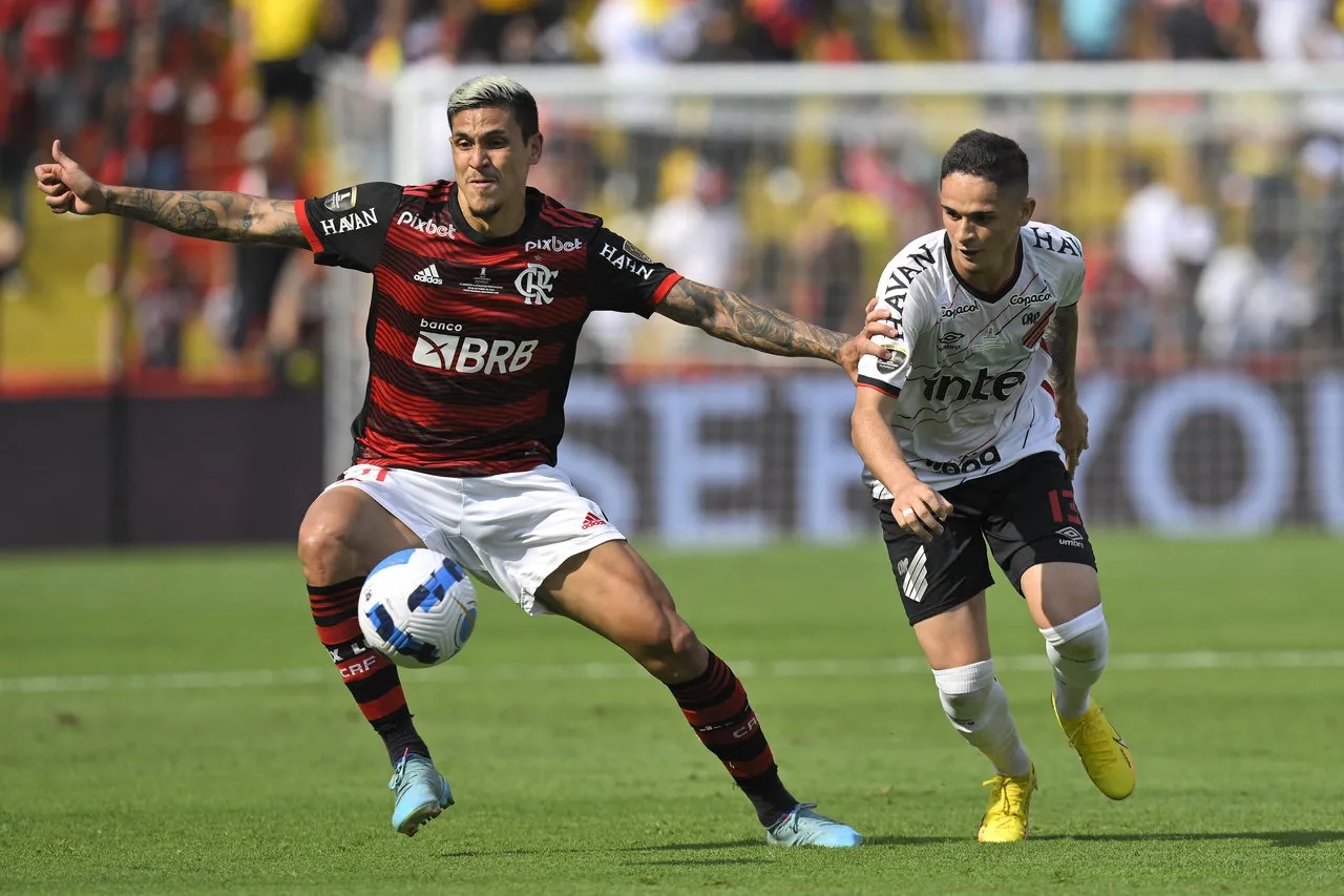 A final da Libertadores foi tensa e muito disputada entre os dois times brasileiros