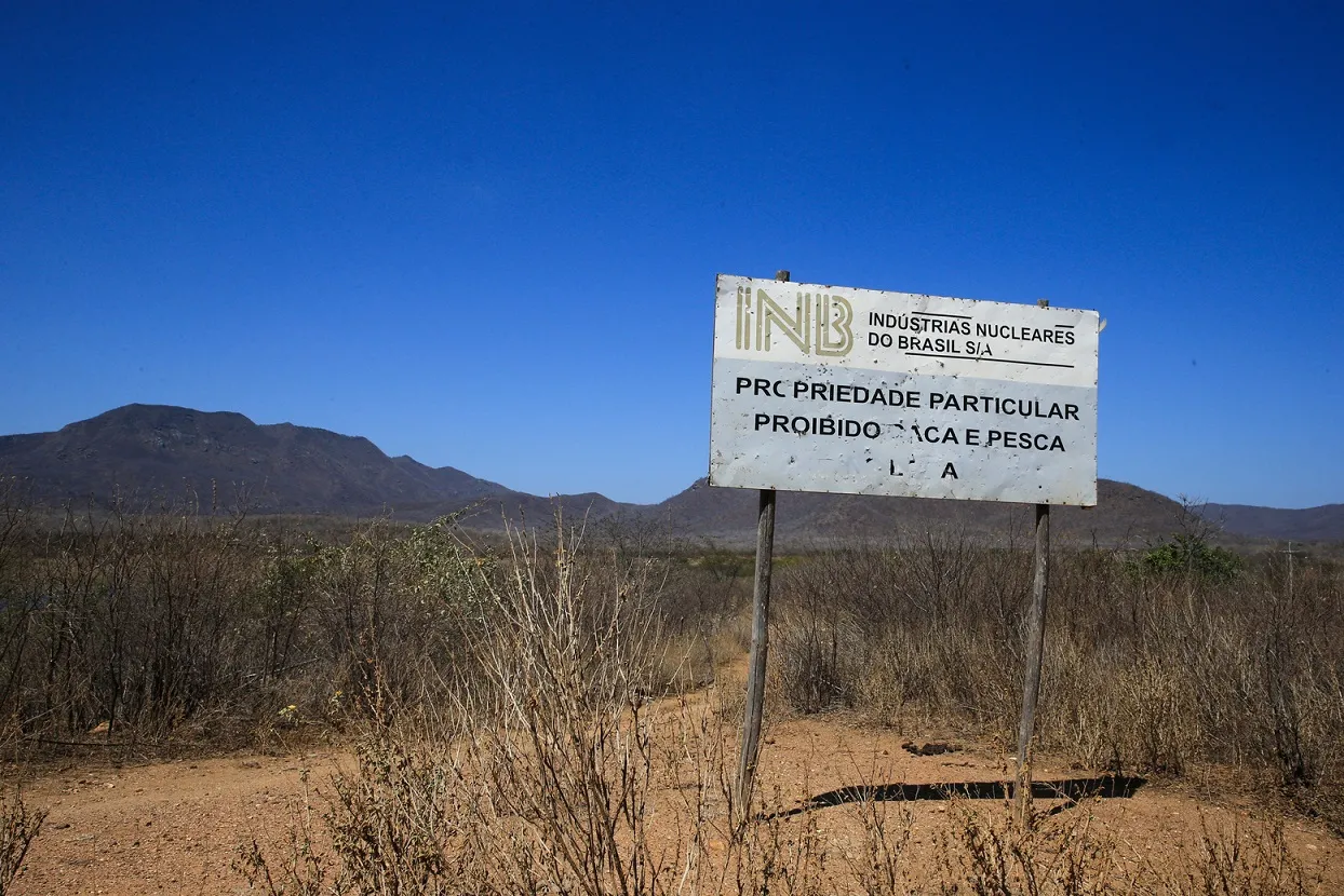Usina de extração de urânio e fosfato deve ser implementada em fazenda no interior do Ceará.