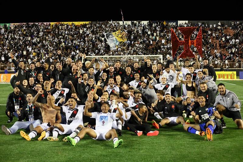 Rodada final da Série B define últimos acessos e rebaixamentos; veja o que  está em jogo e as contas, brasileirão série b