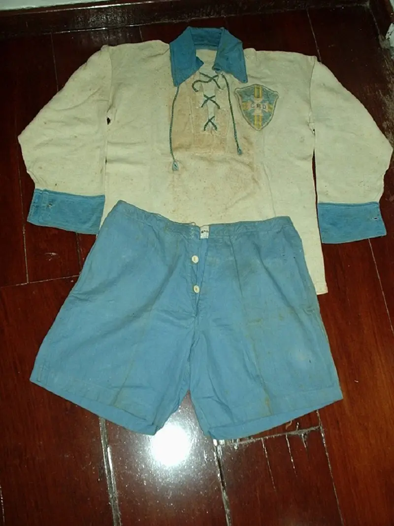 Imagem mostra uniforme de futebol