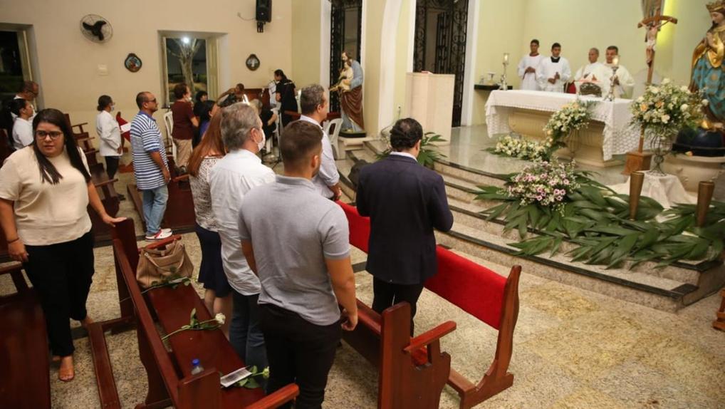 Missa na Igreja Matriz de Cascavel por um ano do Memorial Edson Queiroz
