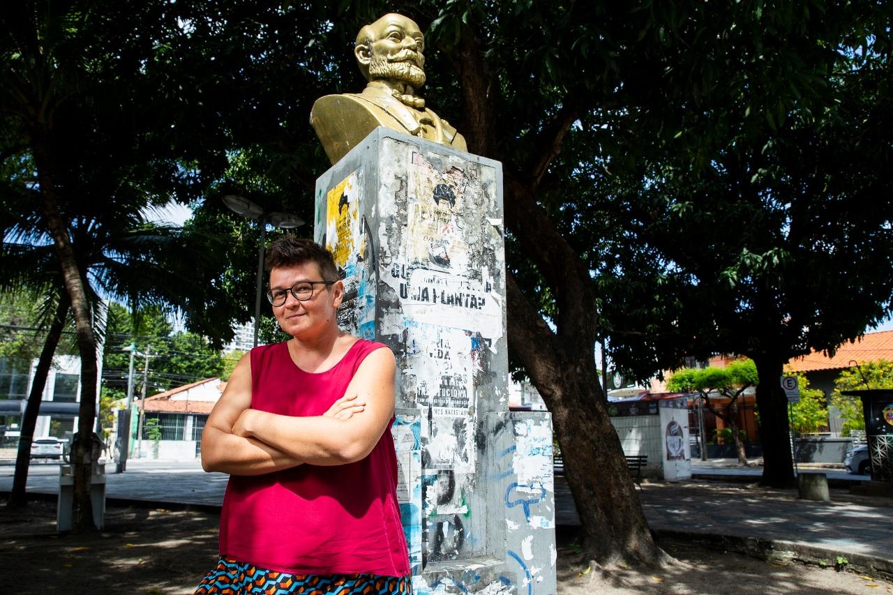 Fernanda Meireles é uma referência na área dos fanzines em Fortaleza. Editou inúmeras publicações de diferentes formatos e temáticas