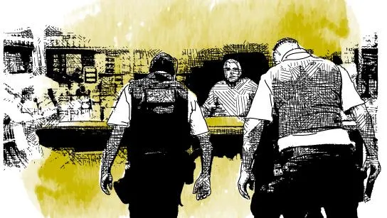 O sargento foi flagrado por meio de uma interceptação telefônica tramando junto a outros policiais abordar um comerciante para extorqui-lo.