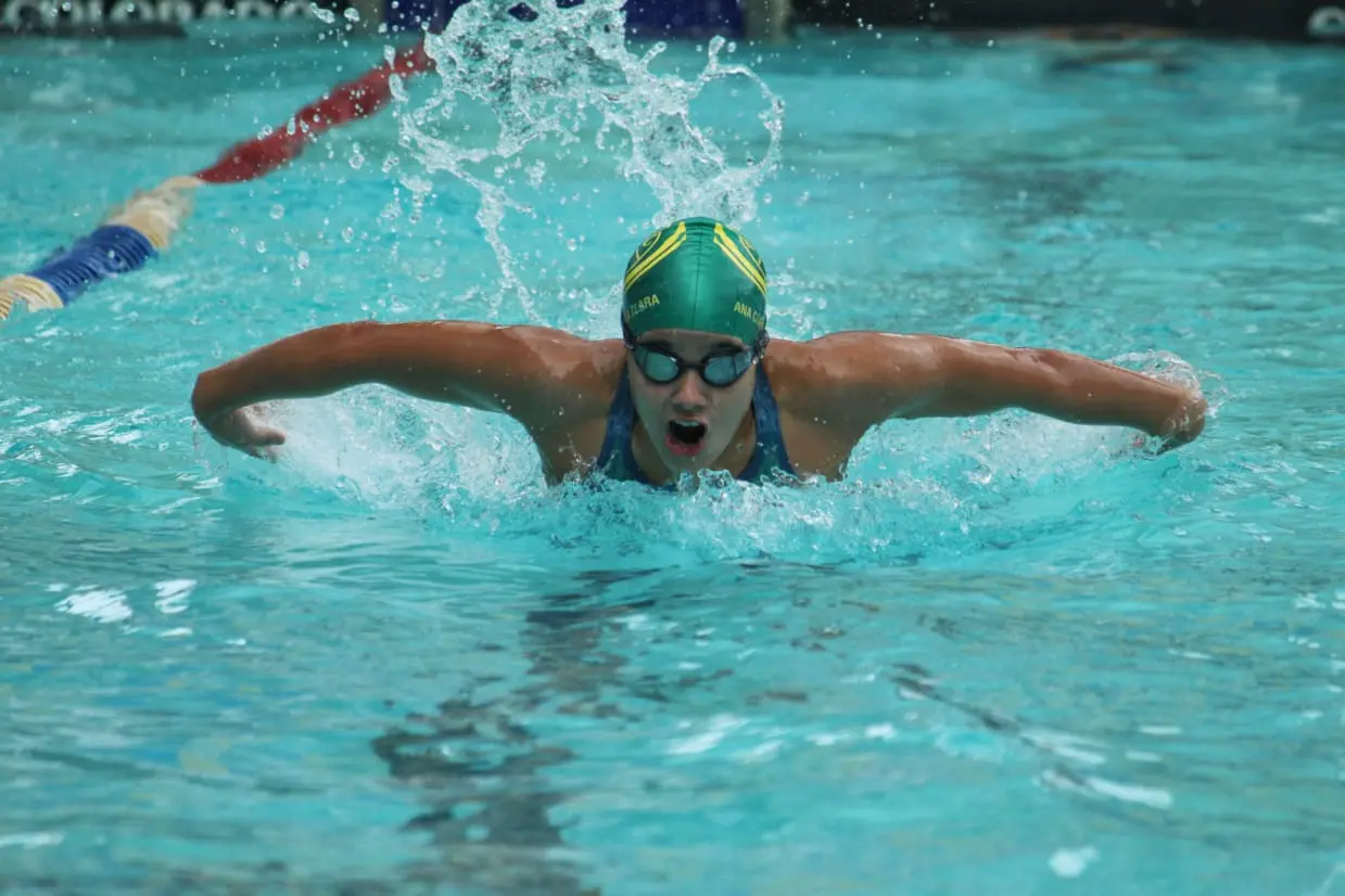 Ana Clara Modesto Macêdo em treino