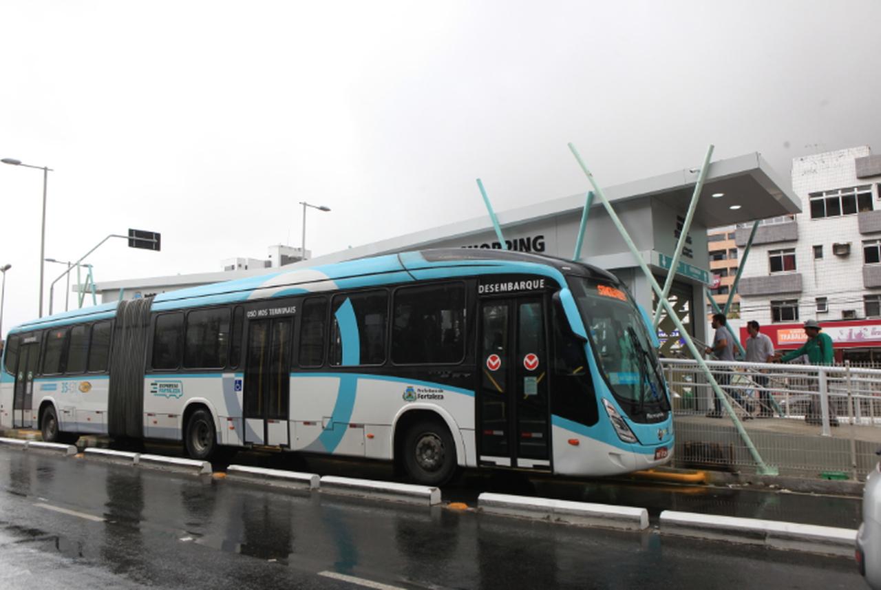 Ônibus articulados