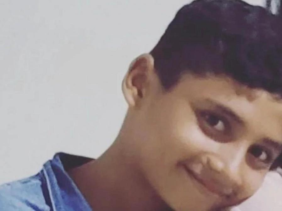 Desaparecida, menina de 12 anos avisa pai que está machucada