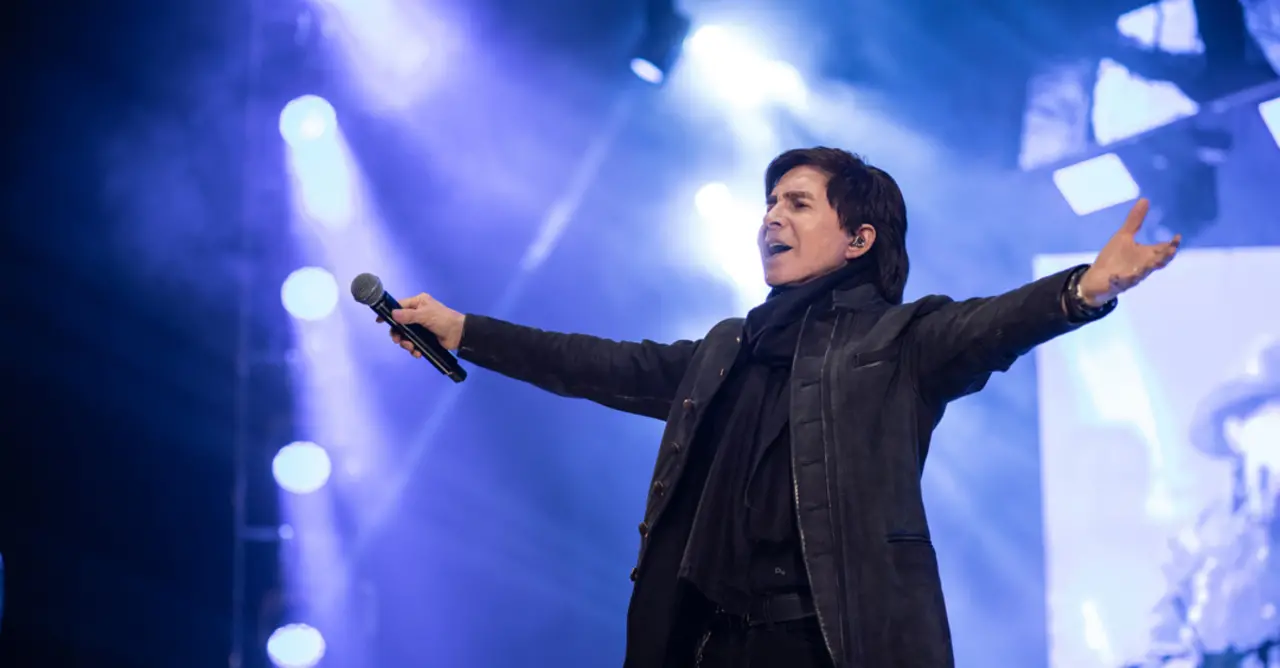 Imagem da notícia Xororó testa positivo para Covid-19 pela segunda vez e adia show de dupla 