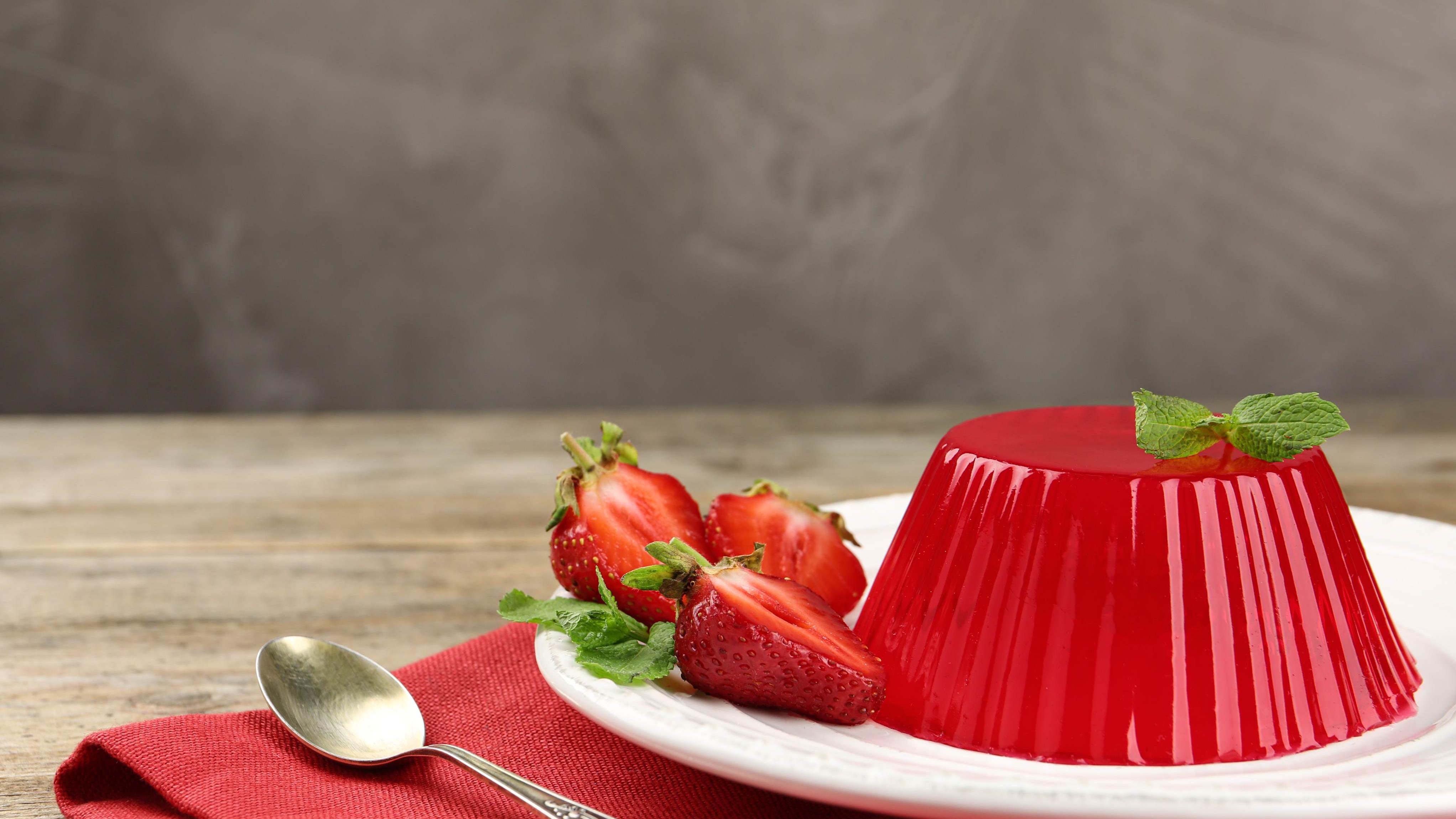 Gelatina de morango: saiba como preparar - Culinária - Diário do Nordeste