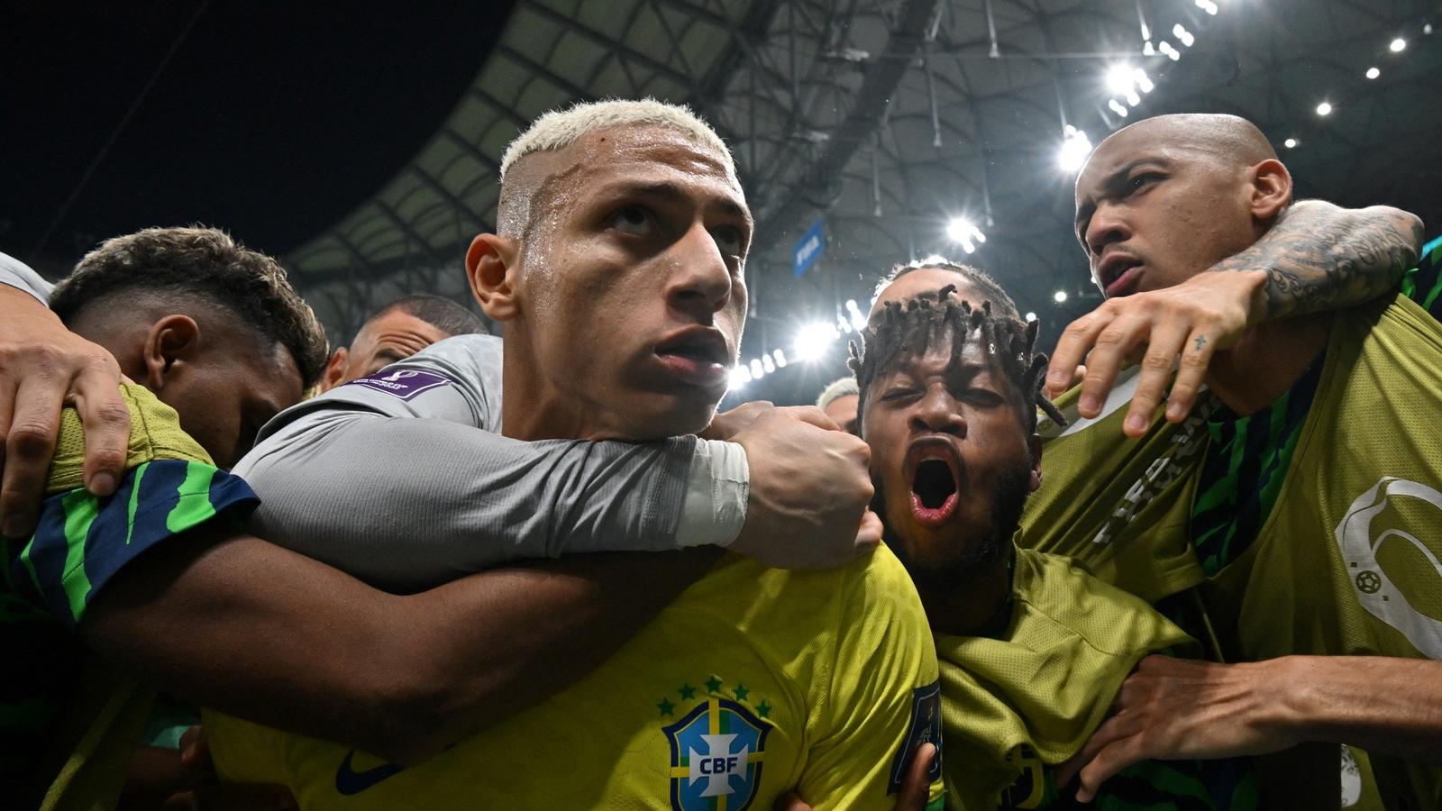 Brasil vence Sérvia na estreia da Copa do Mundo com brilho de Richarlison -  Copa do Mundo - Diário do Nordeste