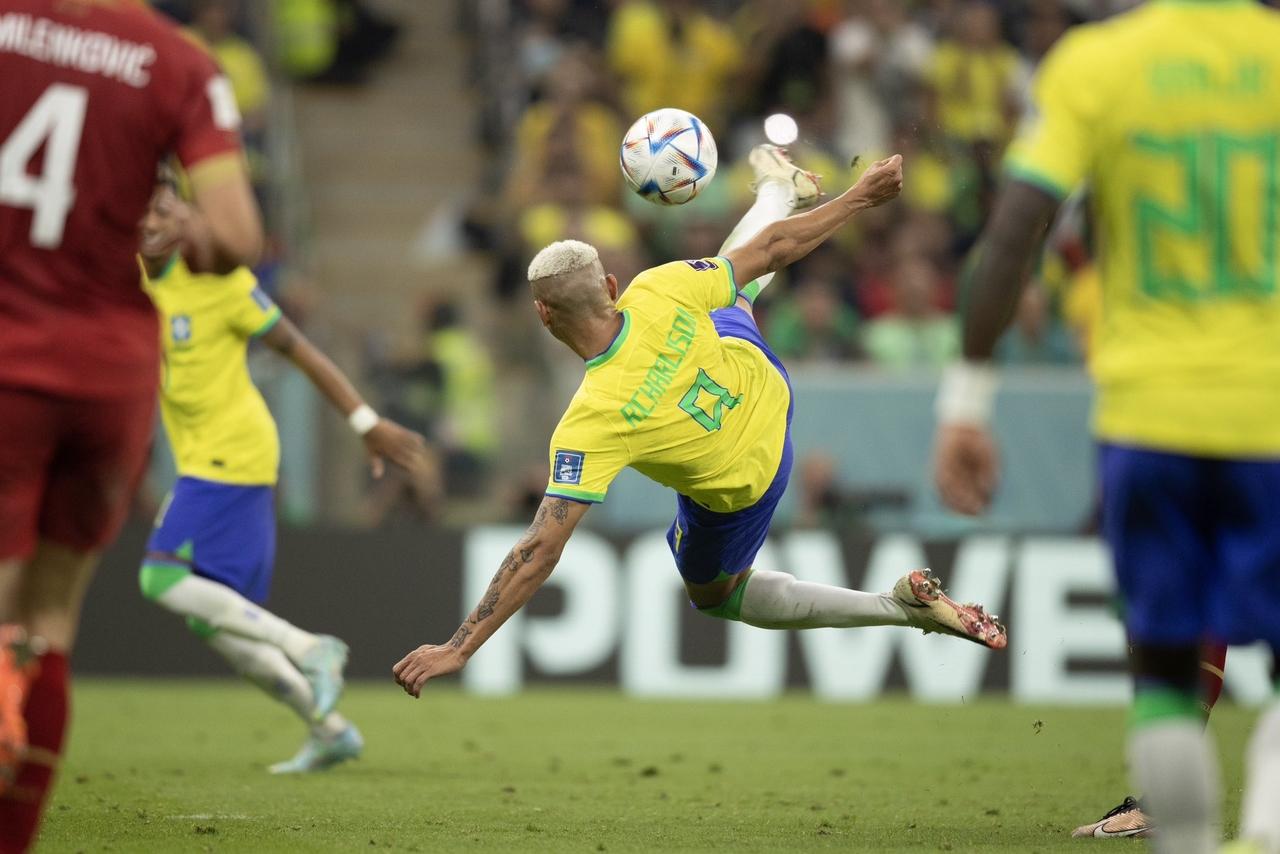 Brasil vence Sérvia na estreia da Copa do Mundo com brilho de Richarlison -  Copa do Mundo - Diário do Nordeste