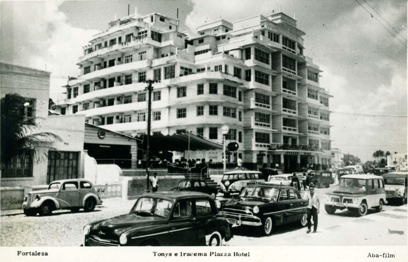 Edifício São Pedro foi inaugurado nos anos 1950 como Iracema Plaza Hotel