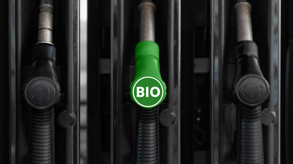 Bomba de combustível diferencia biodiesel e diesel